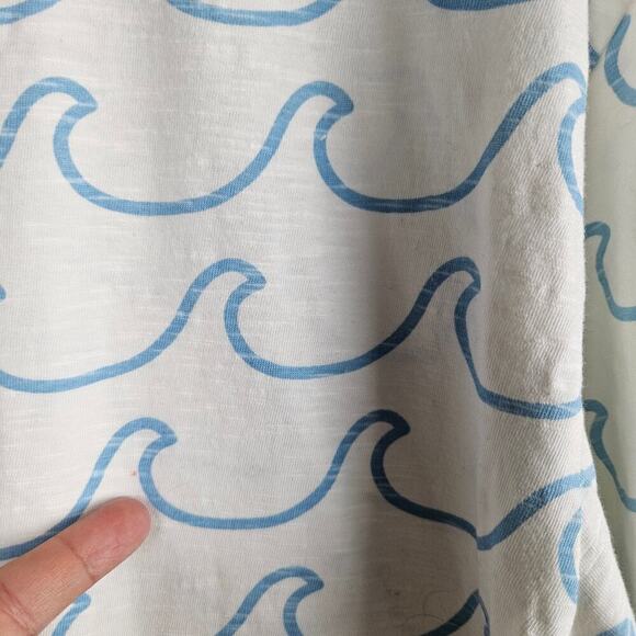 NEW Monica + Andy Wave Print Short Sleeve Crew Neck Tee Adult L White Blue NWT - Picture 4 of 6